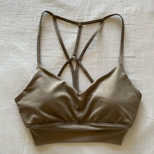 ALO Lavish Glossy Bra Color Gravel Size XS